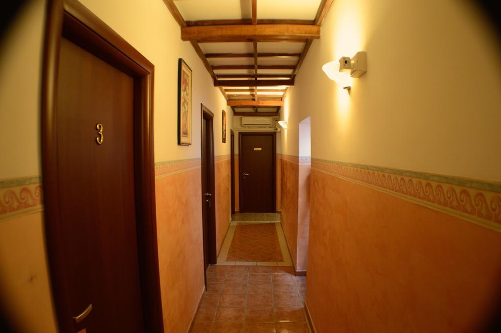L'Incanto Guesthouse Рим Екстериор снимка