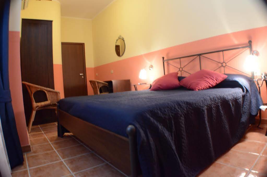 L'Incanto Guesthouse Рим Екстериор снимка